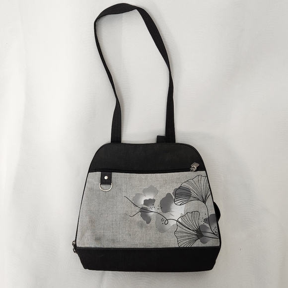 JAK'S Marius Handbags - The perfect Convertible Handbag can be a purse or a BackPack.  This one will hol